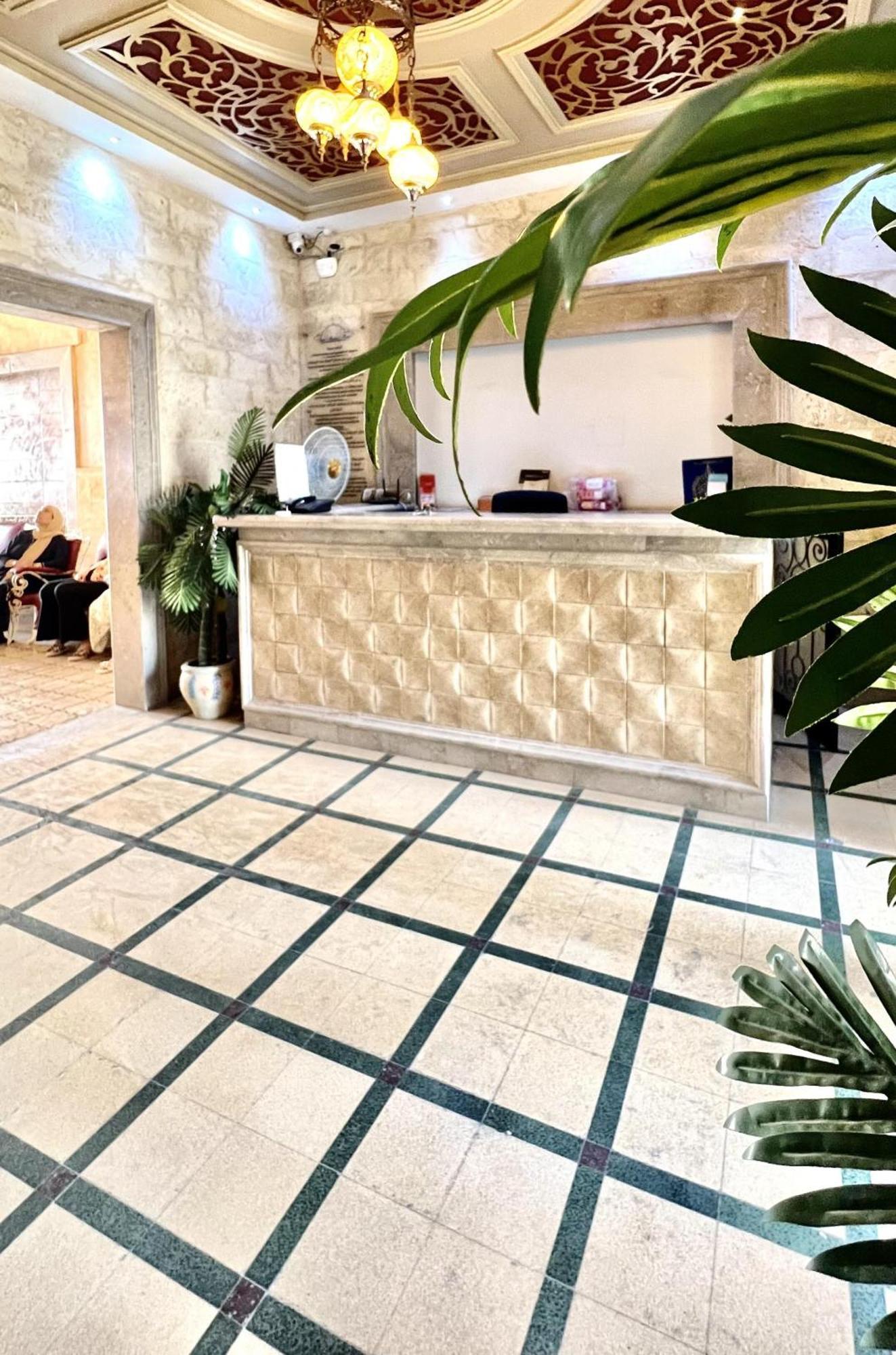 Hotel Ayachi Tunis Extérieur photo