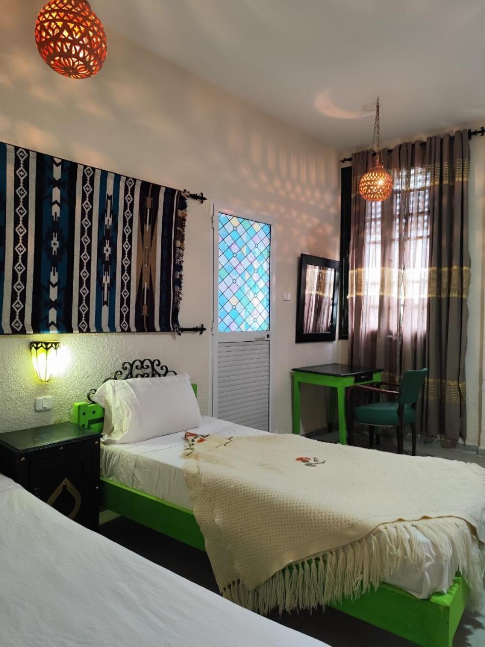 Hotel Ayachi Tunis Extérieur photo