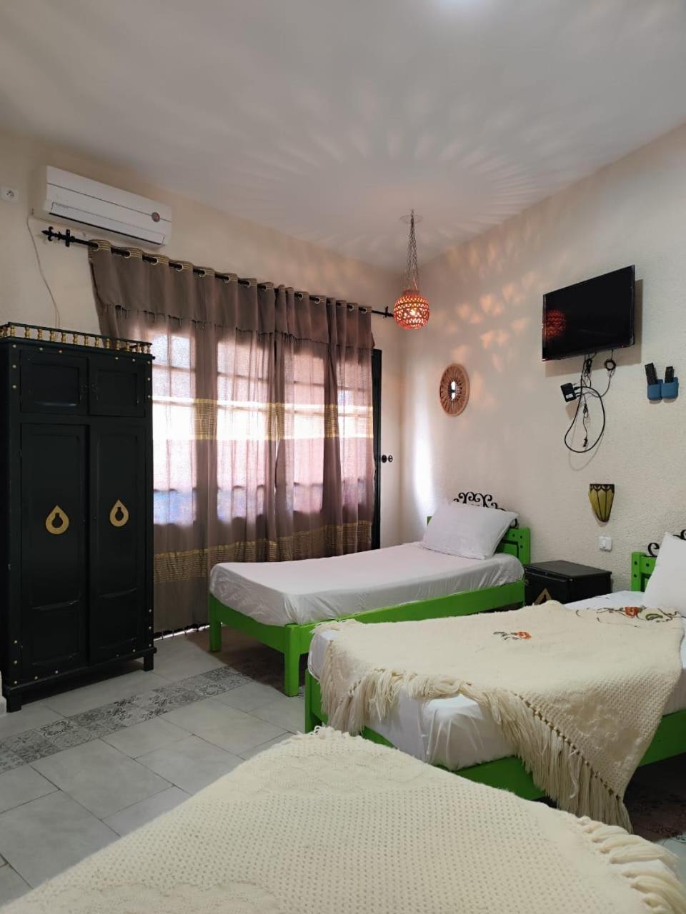 Hotel Ayachi Tunis Extérieur photo